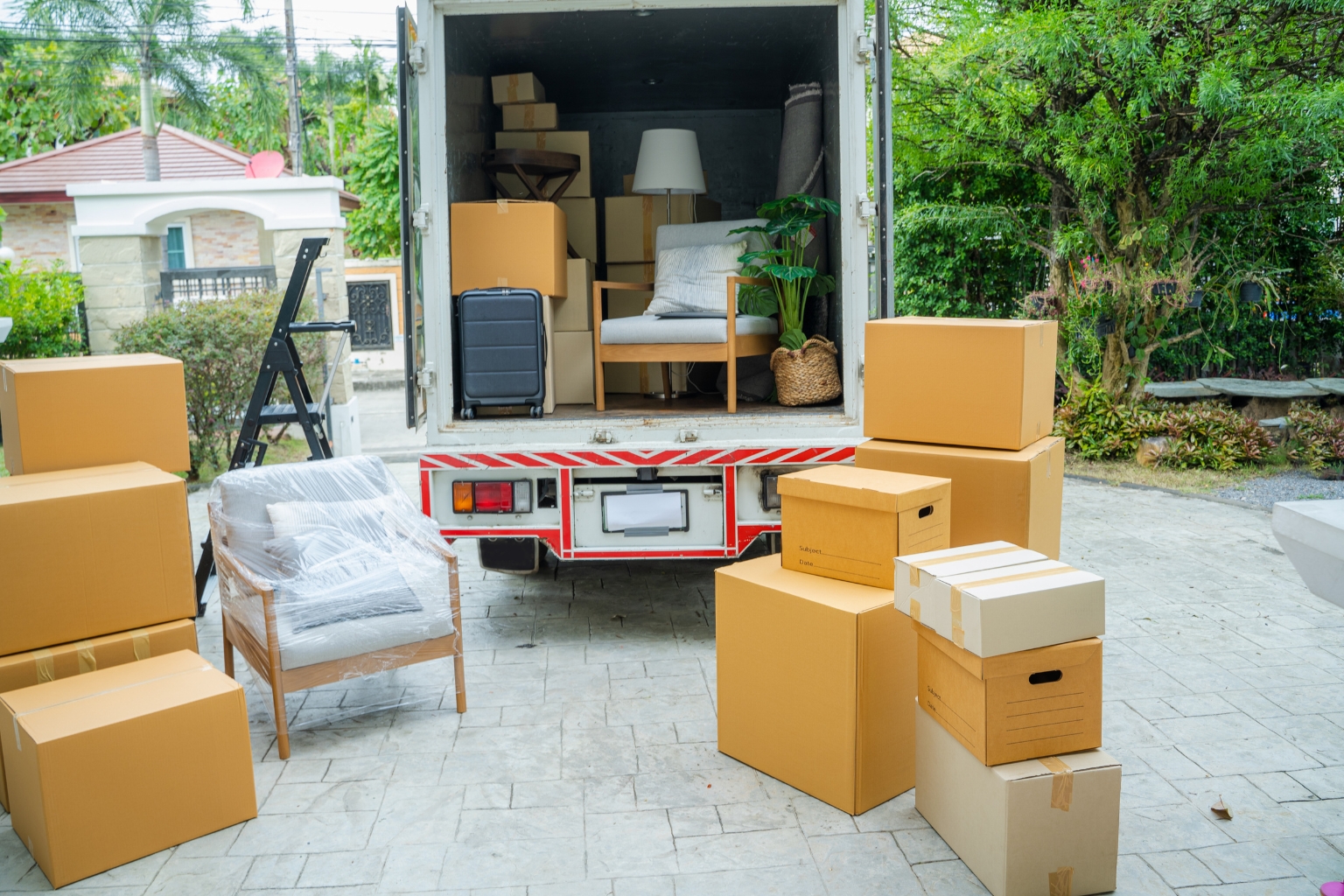 نقل عفش فلل النرجس في النرجس، الرياض - الصورة البارزة رقم 1